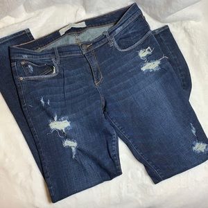 Distressed Boyfriend Jeans
